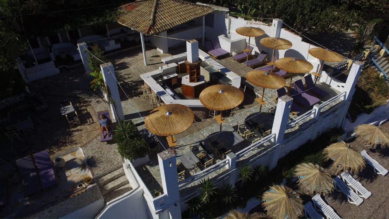 Taradella Hotel Alissos Exterior foto
